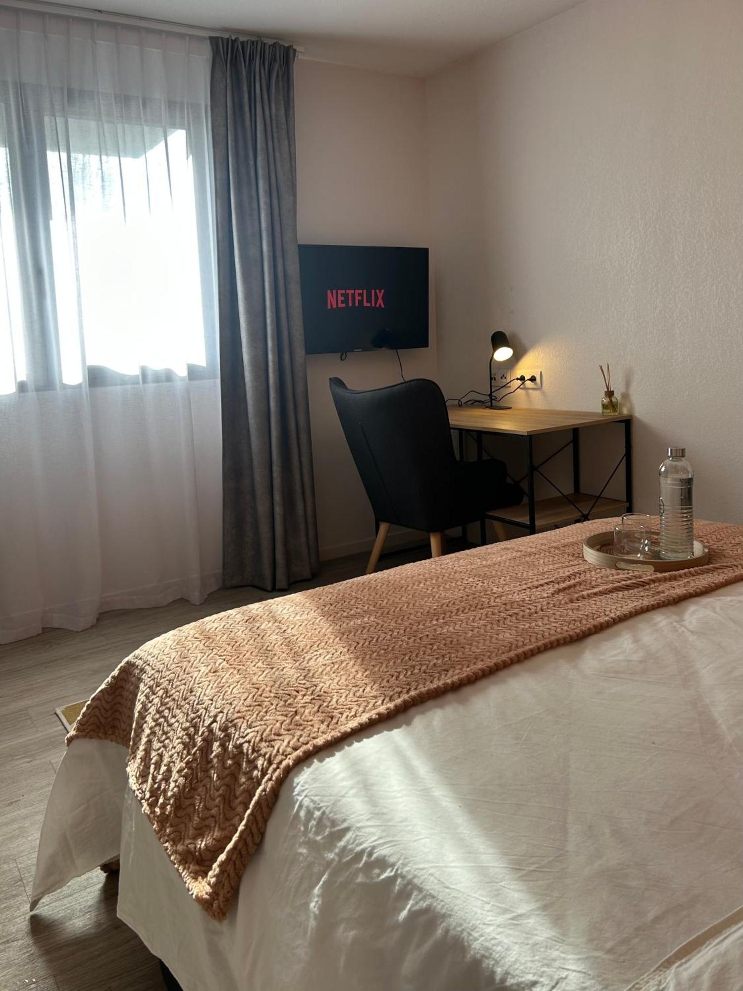 Appart'Hotel - Gare Tgv - 아비뇽 외부 사진